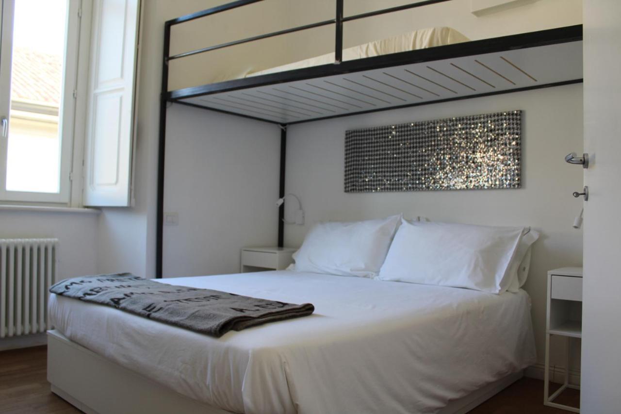 Palazzo Della Torre Elegant Apartment In Комо Экстерьер фото